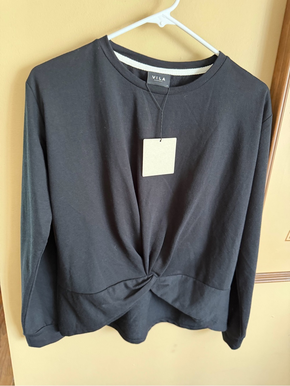 VILA Twist-Front Long Sleeve Top
